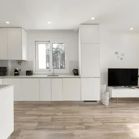 Coastal Sea Jewel Nazaré