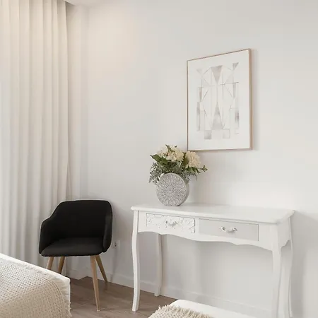 Coastal Sea Jewel Nazaré