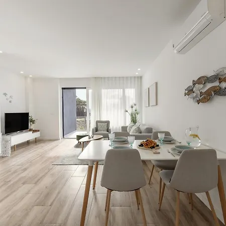 Coastal Sea Jewel * Nazaré