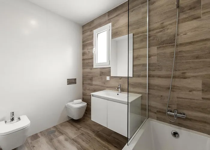 Coastal Sea Jewel Nazaré